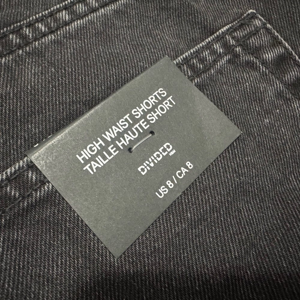 Divided High-Waist Black Denim Shorts - Picture 3 of 4